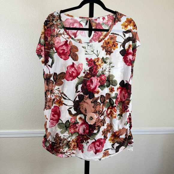 Source Unknown Tops - Vintage Rose Plus Size Blouse 3X Pink Red Flowers Soft Stretchy Cottagecore Chic